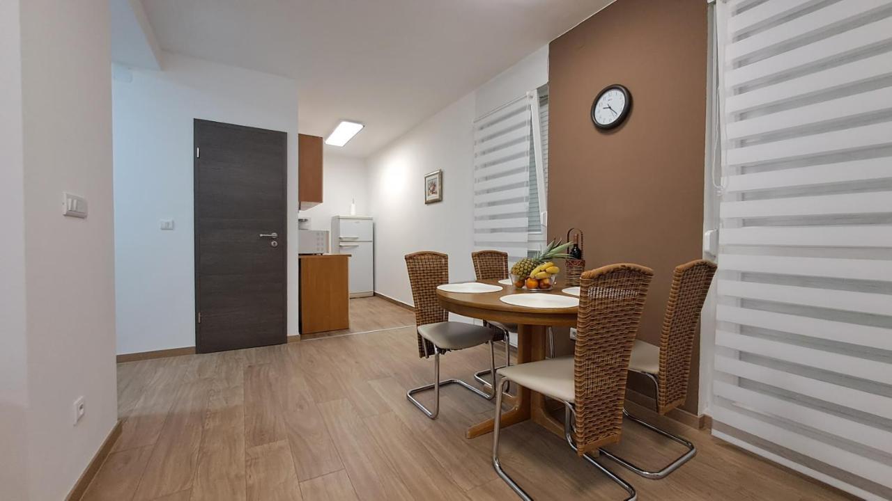 Greenline Pula Apartment Экстерьер фото