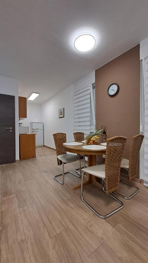 Greenline Pula Apartment Экстерьер фото
