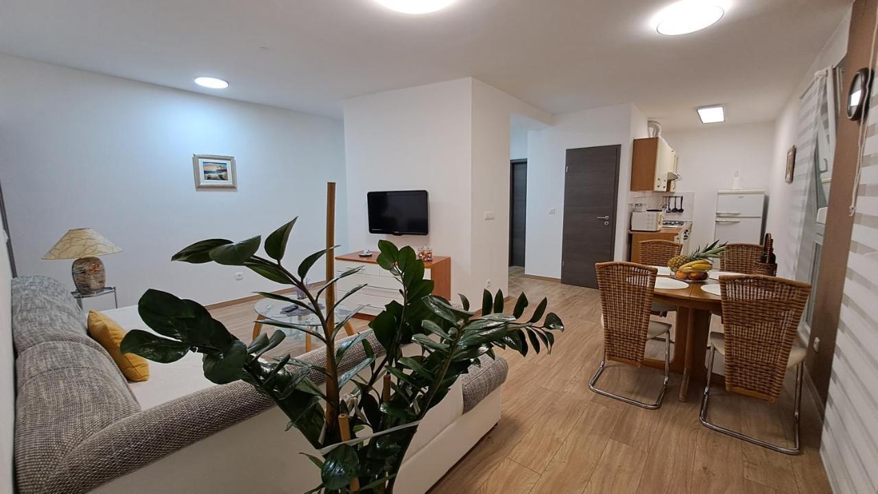 Greenline Pula Apartment Экстерьер фото